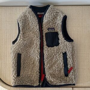 Patagonia Kids Sherpa Fleece Vest - Cream and Black